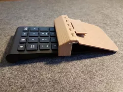 Bluetooth footswitch for digital music sheet readers