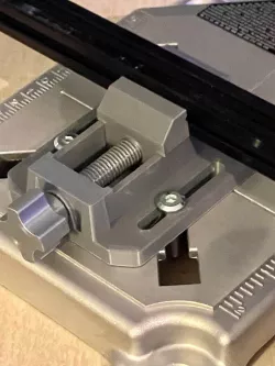2inch Desktop Vise Wide Base
