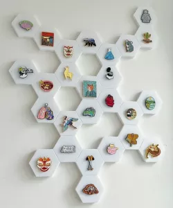 Modular enamel pin display