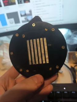 Planar Headphones with double-sided magnet system and dence tracelines