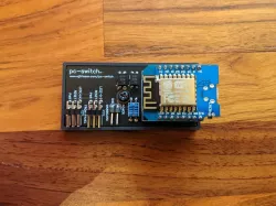 Smart pc-switch mounting bracket