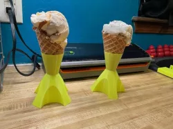 Vase Mode Waffle Cone Holder
