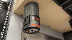 STL file Bosch Professional GBA 12V Battery Wall(Holder) 🔋・3D