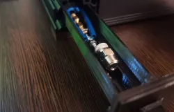 Elegoo Neptune 3 Box in Leg