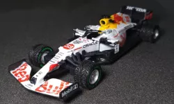 Intermediate tyres Bburago 1:43 f1 cars