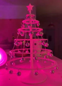 Modern Christmas Tree (desktop size)
