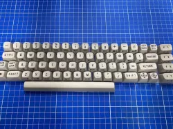 Commodore 64 C64 keycap holder