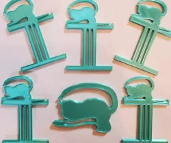 Crouching Cat Yarn Bobbin Set