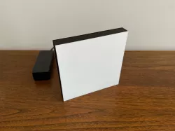 16x16 LED matrix grid with diffuser and hidden power cable