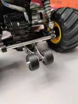 Lunchbox/Midnight Pumpkin Wheelie Bar Wheel