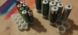 AA and AAA battery stand with openscad source