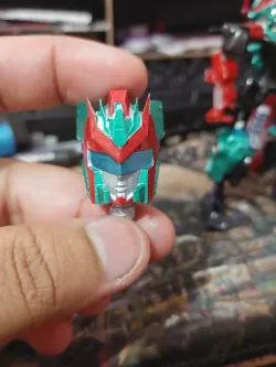 Alternate Victorion Torch Bearers Heads