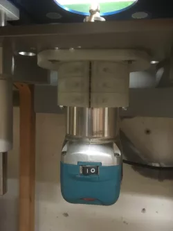 Makita RT0700C as routing table with OFL2.0 mini