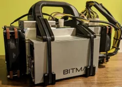 Bitmain Antminer S9 140mm Noctua Fan and Backpack Mod