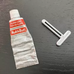 Rub & Buff Squeeze Tube Key