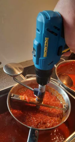 Adapter for Food Mill To Cordless Screwdriver (Akkuschrauberadapter für Flotte Lotte)