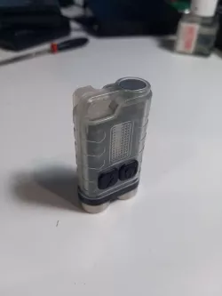 EDC flashlight model:v3 pocket clip