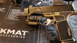 Sig P365 Olight PL-Mini 2 adapter with thumbrest (uses ADM lever)