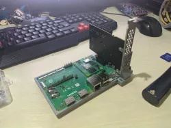Raspberry pi CM4 io board holder