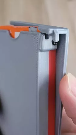 Smart Wallet - Sliding 3D printed wallet (tweaked)