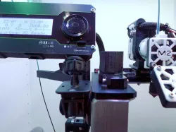 Viki LCD Tripod mount (US) and MakerGear M2 Side Bracket