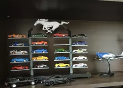 Modular Hot Wheels display