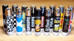 15x CLIPPER Lighter Display | 15x CLIPPER Feuerzeug Ständer