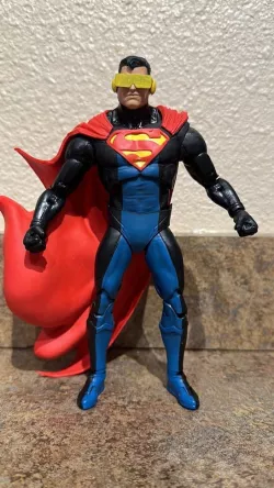 Mcfarlane Eradicator glasses