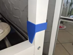 Tjusig shoe racks connector through hole / lean design