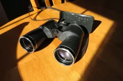 iPhone SE 2020 Discoverer Binoculars Adapter