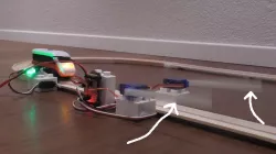 Automatic servo barriers for brio railway