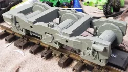 Dash 9 truck side frame