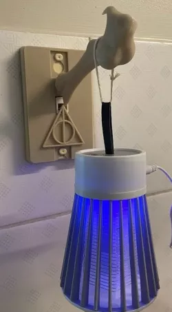 Voldemorts Wand Phone Wallplate Hook