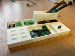 Desk organizer