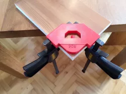 Frässchablone / Router Template / Corner Radius Jig (DeWalt 6x12mm Clamps Remix)