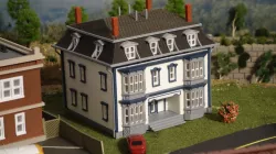 HO Scale Tenement Building