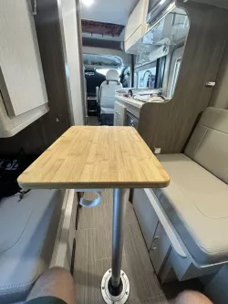 Table Corner holder for RV table 