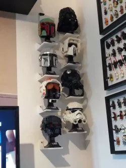 LEGO STAR WARS / MARVEL Helmet shelf