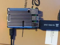 Raspberry Pi GPIO Cover / Aluminium Heatsink Case