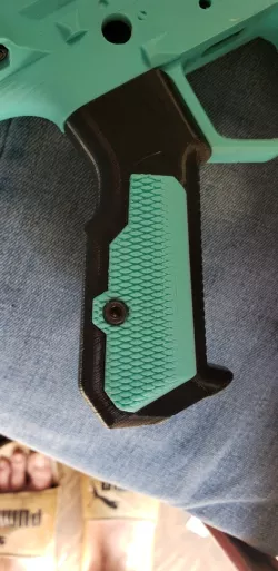 space cowboy knurling grip panels