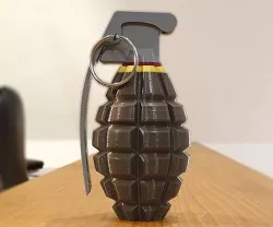 Grenade container