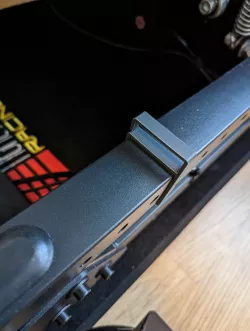 Next Level Racing GTtrack cable clip