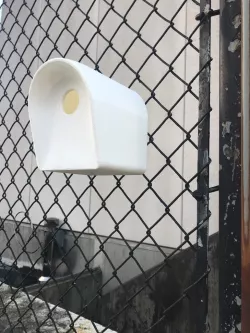 Totote: Urban Birdhouse