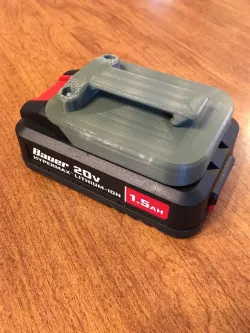 Belt clip for holding Bauer Battery
