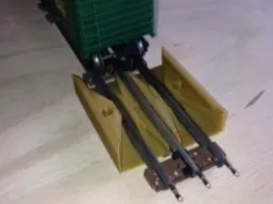 Model railroad, rerailer for Lionel O27 track