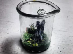 Weeping Angel Hiding its face