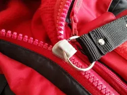 Zipper/zip slider