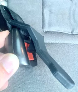 Child carseat buckle helper tool