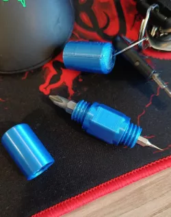 Keychain screwdriver holder 0.24"/0.15" - 2x0.24" Updated with strong grip