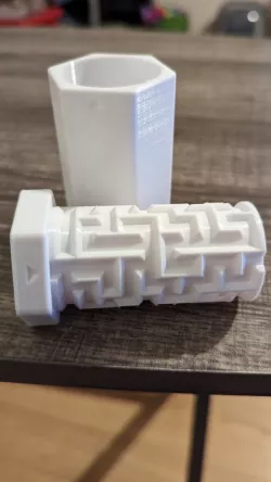 Maze Cylinder - Easy